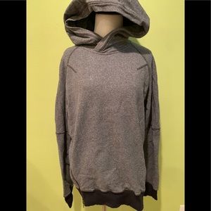 Lululemon sweatshirt